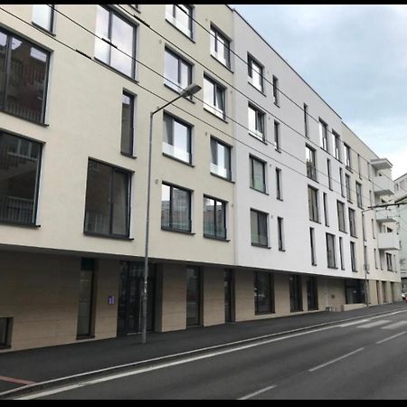 ברטיסלאבה Skau Piano Family & Business Apartment Free Parking מראה חיצוני תמונה