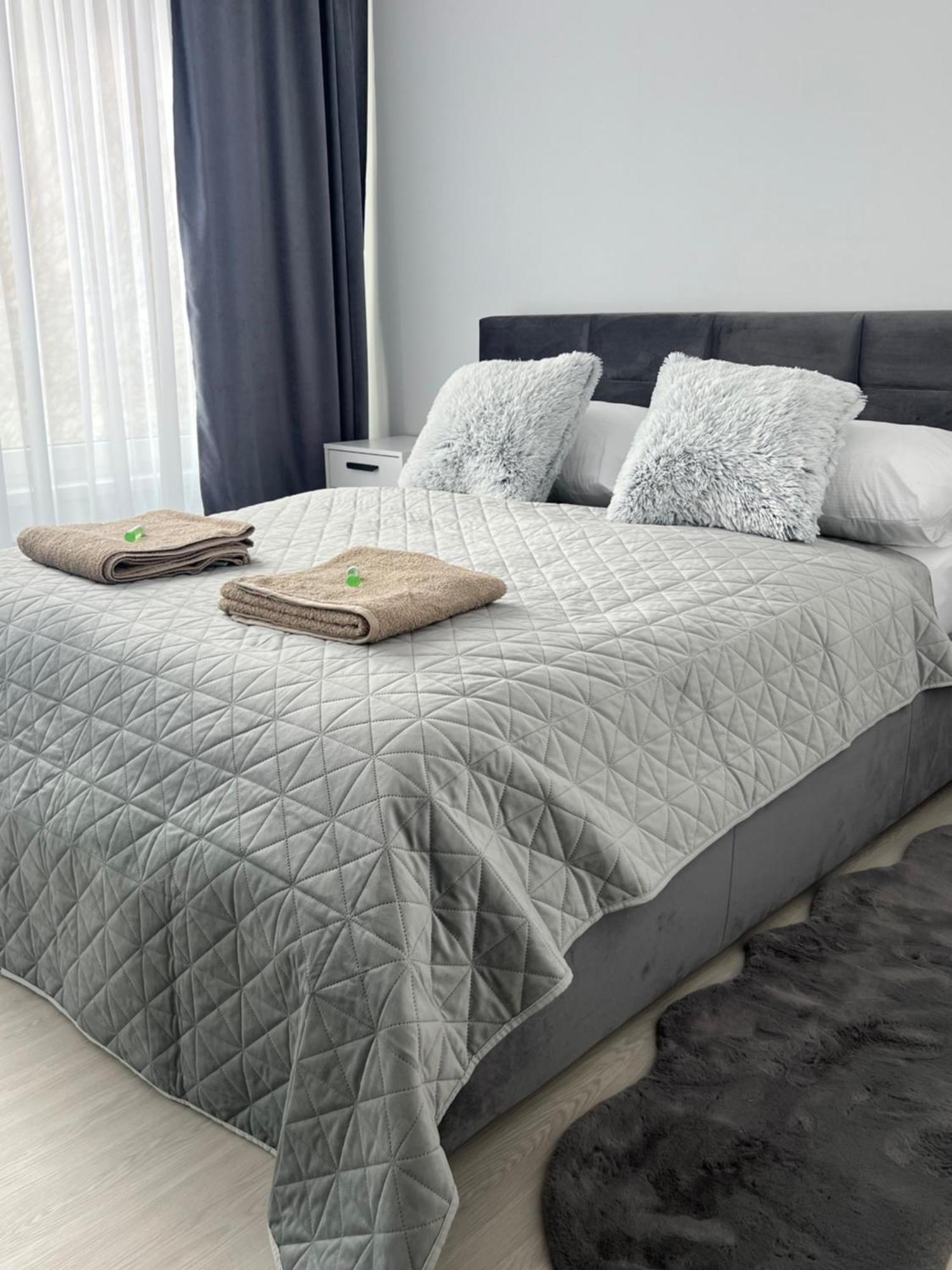 ברטיסלאבה Skau Piano Family & Business Apartment Free Parking מראה חיצוני תמונה